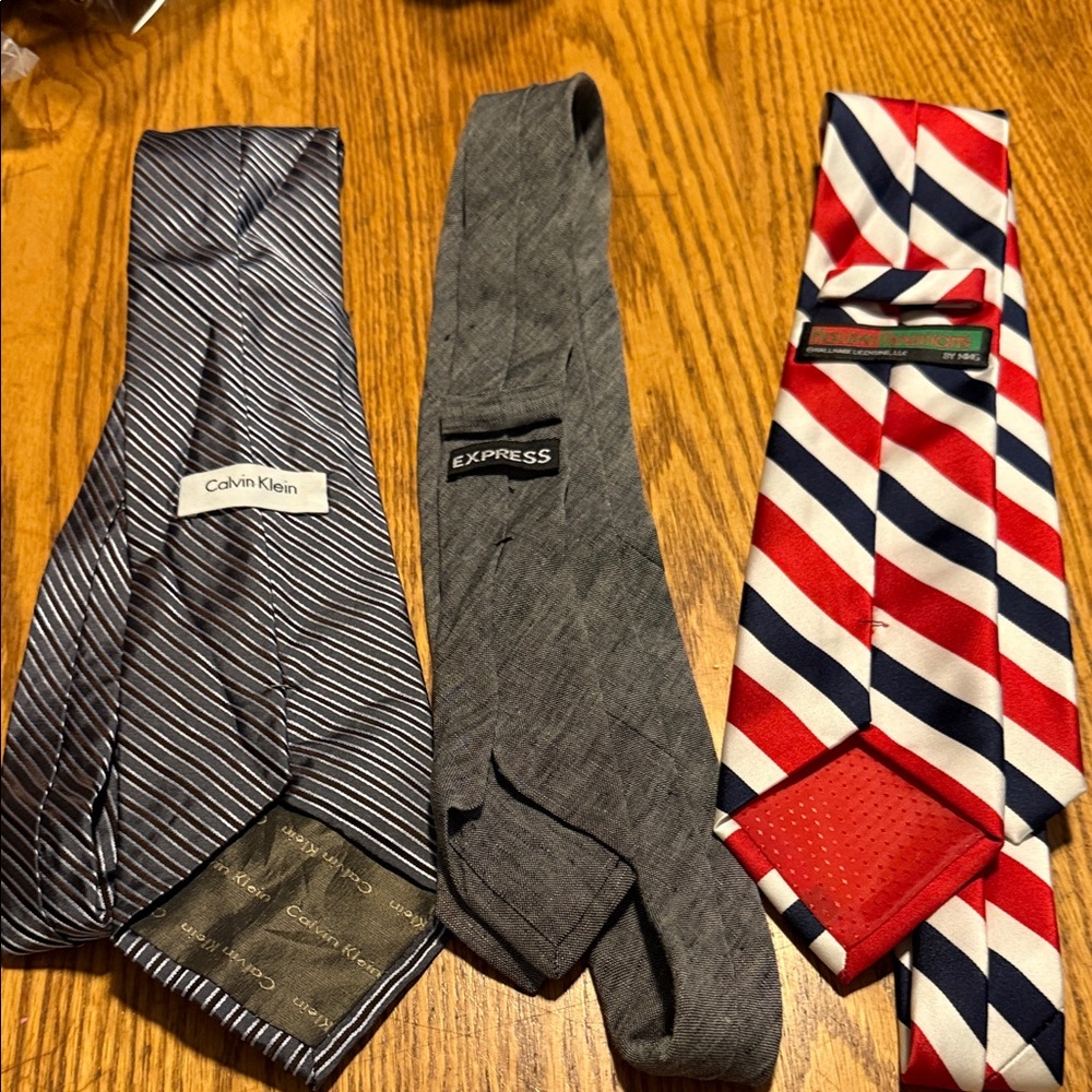 Calvin Klein Navy and White Striped Tie